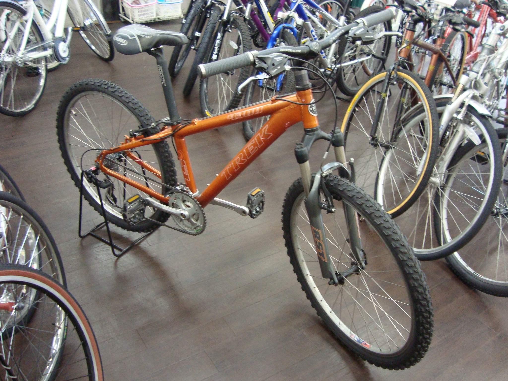 Trek 4300 マウンテンバイク　 165-180cm Trek 4300 マウンテンバイク 165-180cm