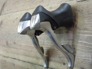 DURA ACE ST-7700 B 入荷しております。 - 京都の中古自転車