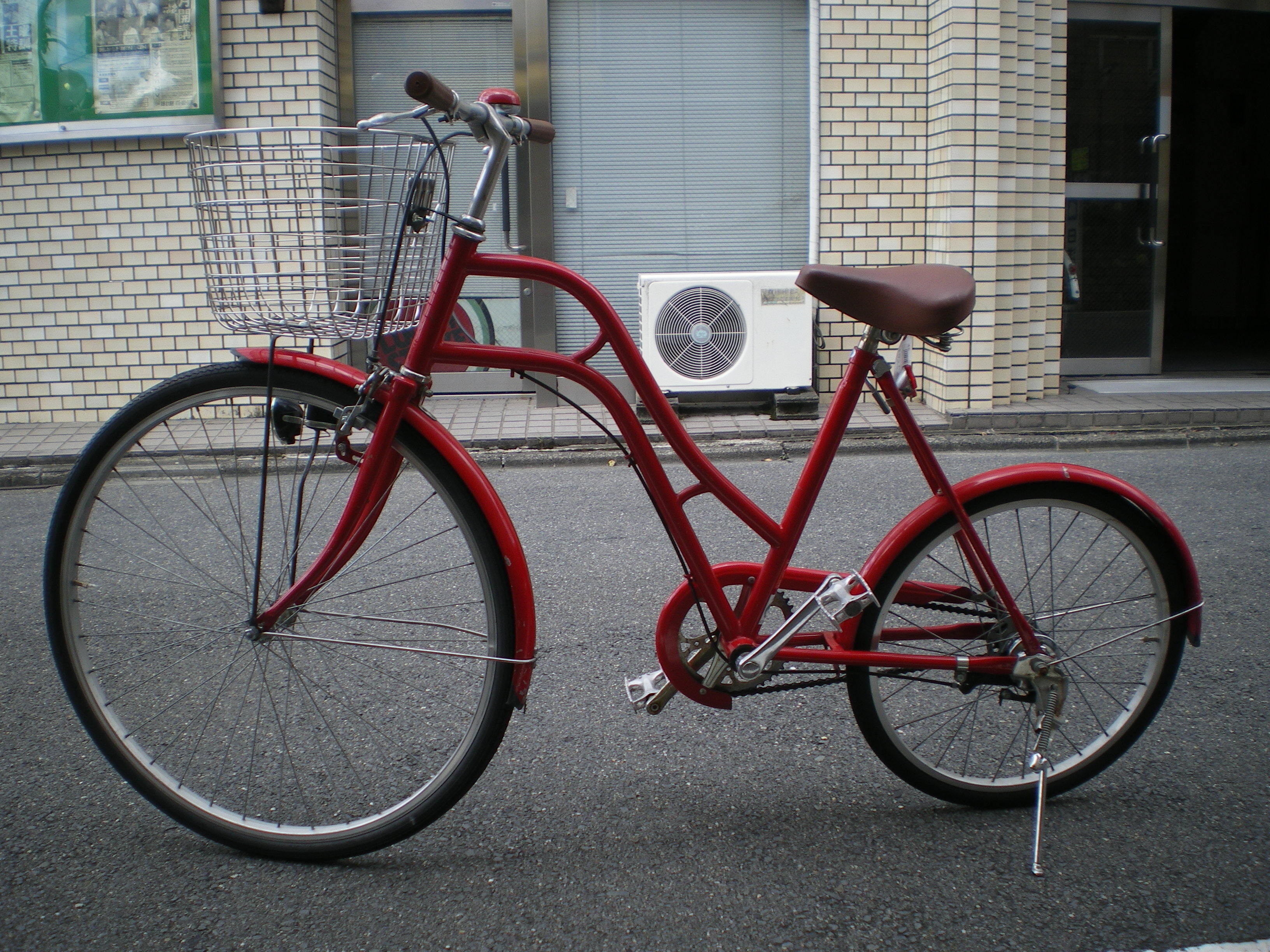 美品☆eirin[エイリン]20吋 ミニベロ(小径車) 四条店人気の小径自転車在庫情報】可愛い自転車が続々入荷ですよ