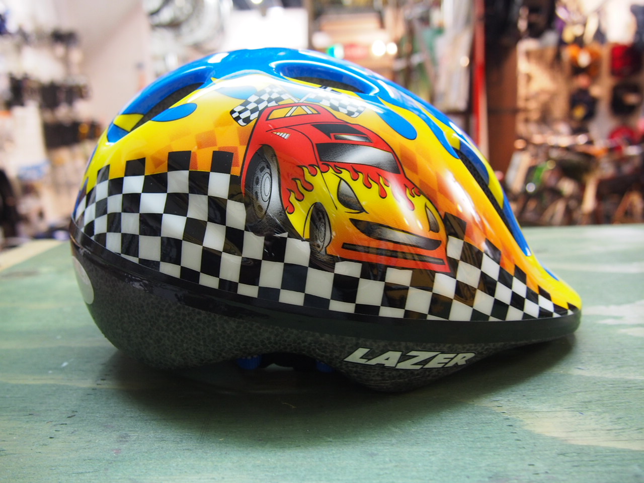 LAZER MAX キッズヘルメット SALE!! | 京都の中古自転車・新車販売 サイクルショップ エイリン