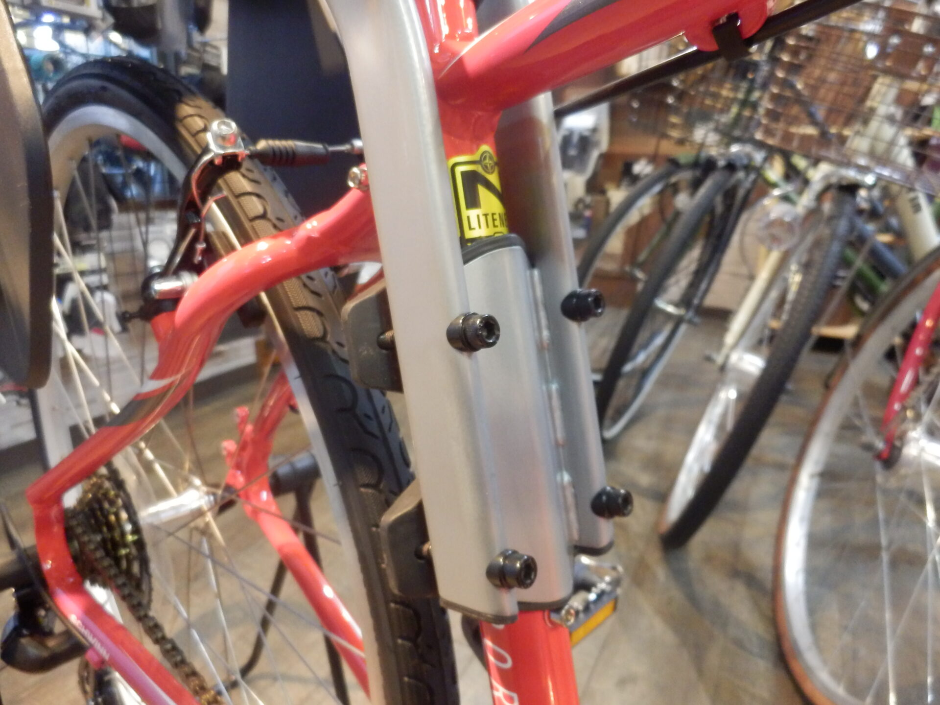 新古品チャイルドシート Yepp Maxi】 - 京都の中古自転車・新車