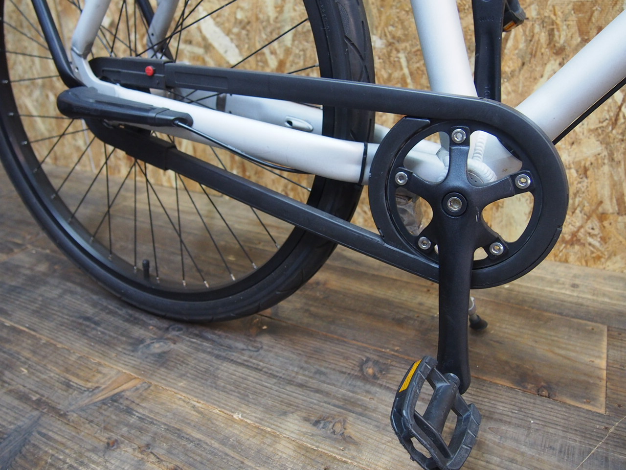 鉄道駅 昆虫を見る とげ 自転車 チェーン 裾 Chefscorps Org