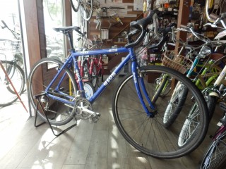 OLYMPUS DIGITAL CAMERA