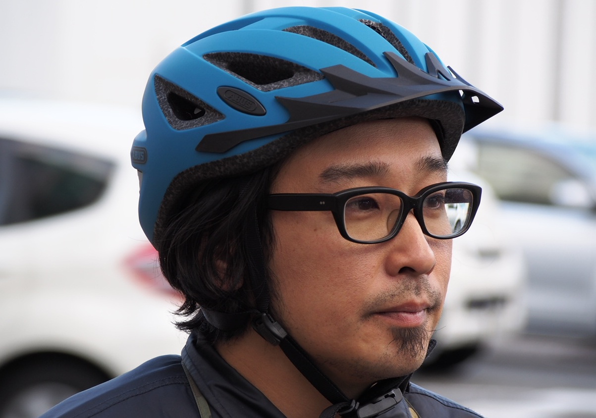 実は良い！ヘルメット ABUS/アブス Urban-I v.2 軽量シティーヘルメット 京都の中古自転車・新車販売 サイクルショップ エイリン