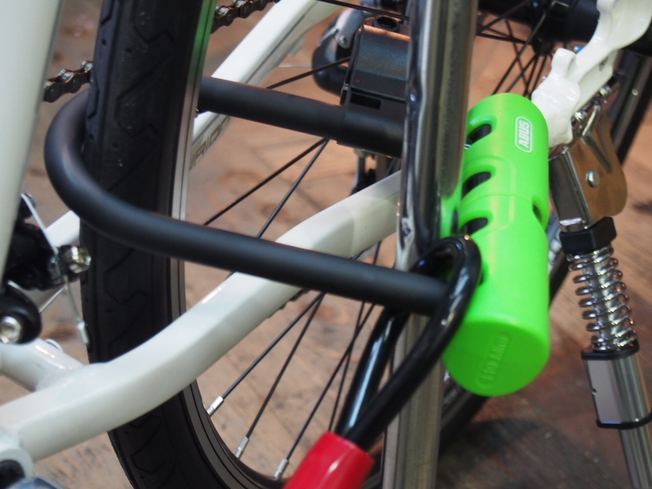 Abus アブス Ultra Mini 410sh Cobra 京都の中古自転車 新車販売 サイクルショップ エイリン Abus アブス Ultra Mini 410sh Cobra 京都の中古自転車 新車販売 サイクルショップ エイリン