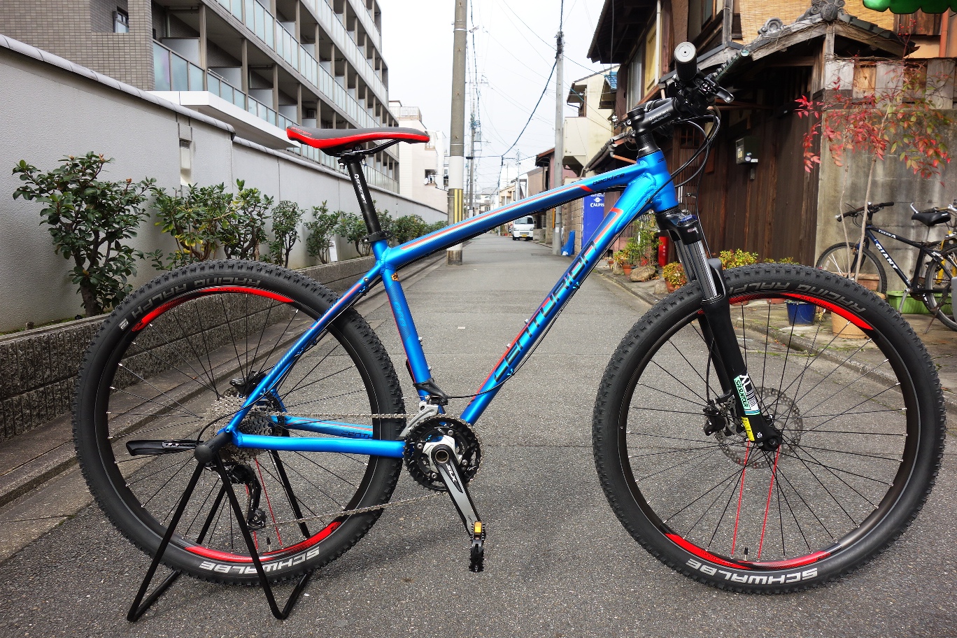 そのままでも里山ライドにいけるアウトレットMTB～Centurion BACKFIRE