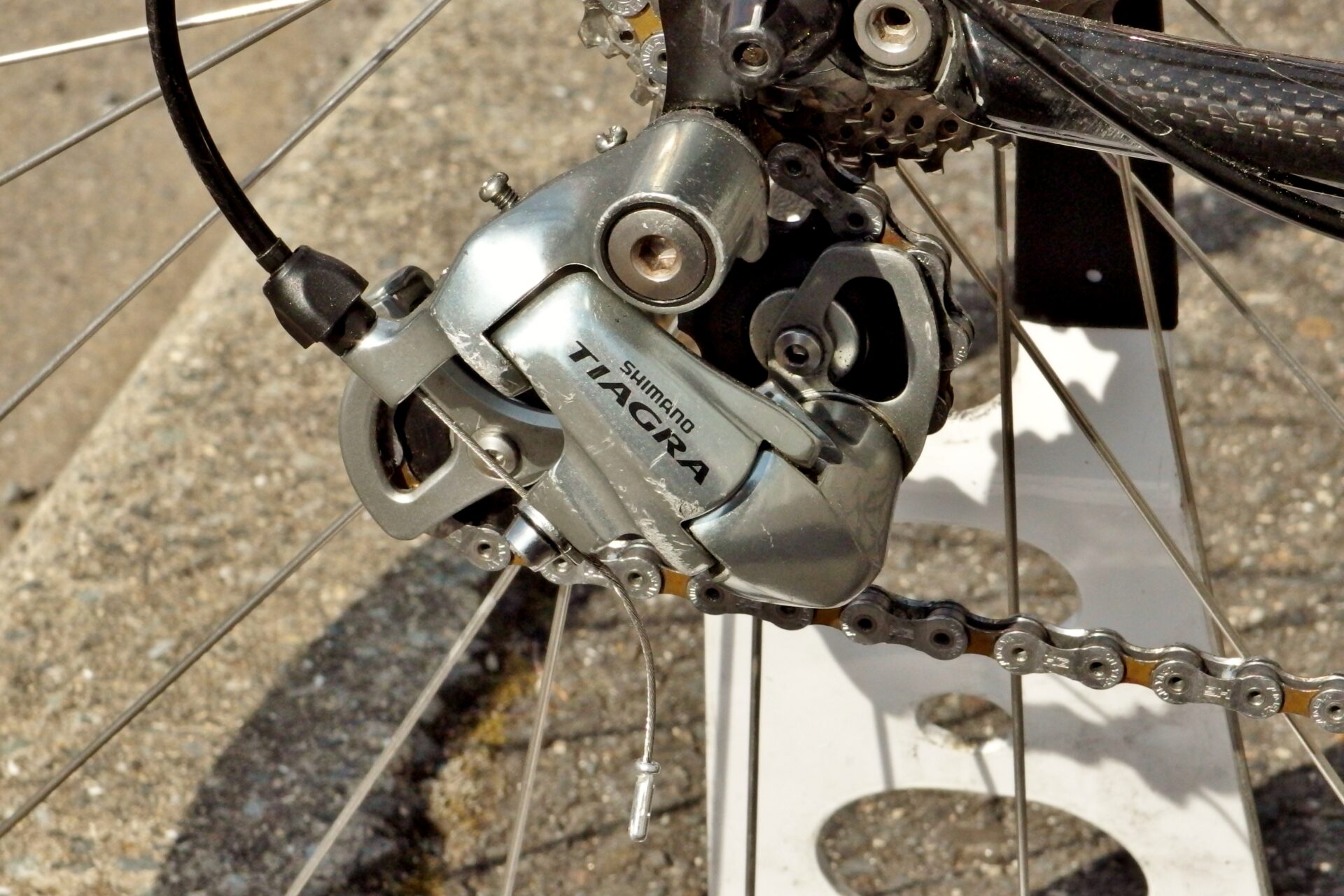 自転車のチューブ 口の形状