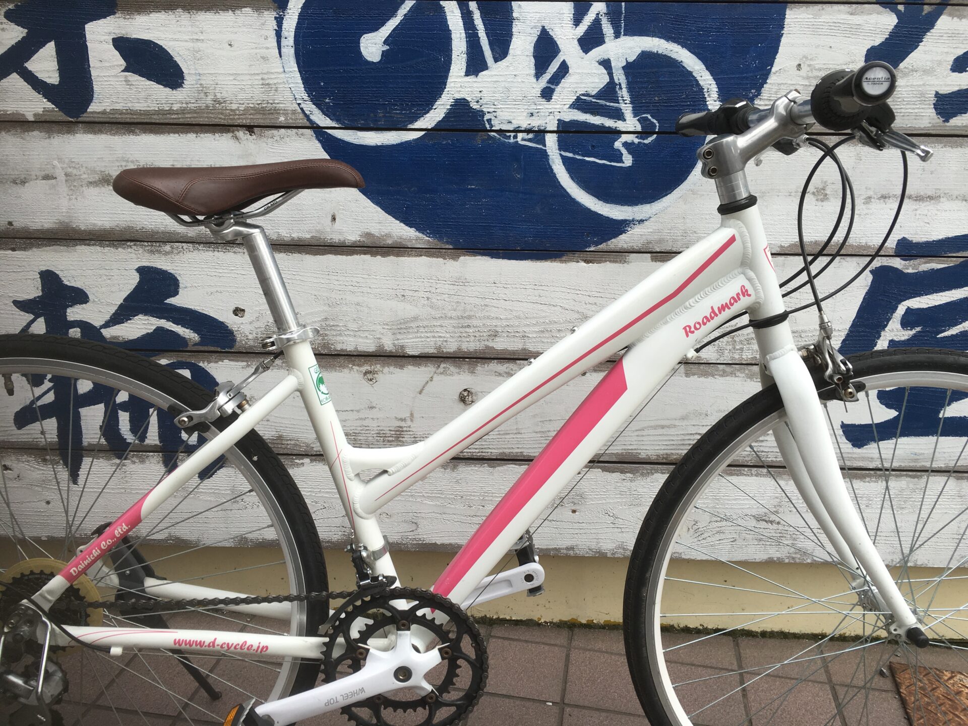 中古クロスバイク展示中 | 京都の中古自転車・新車販売 サイクル
