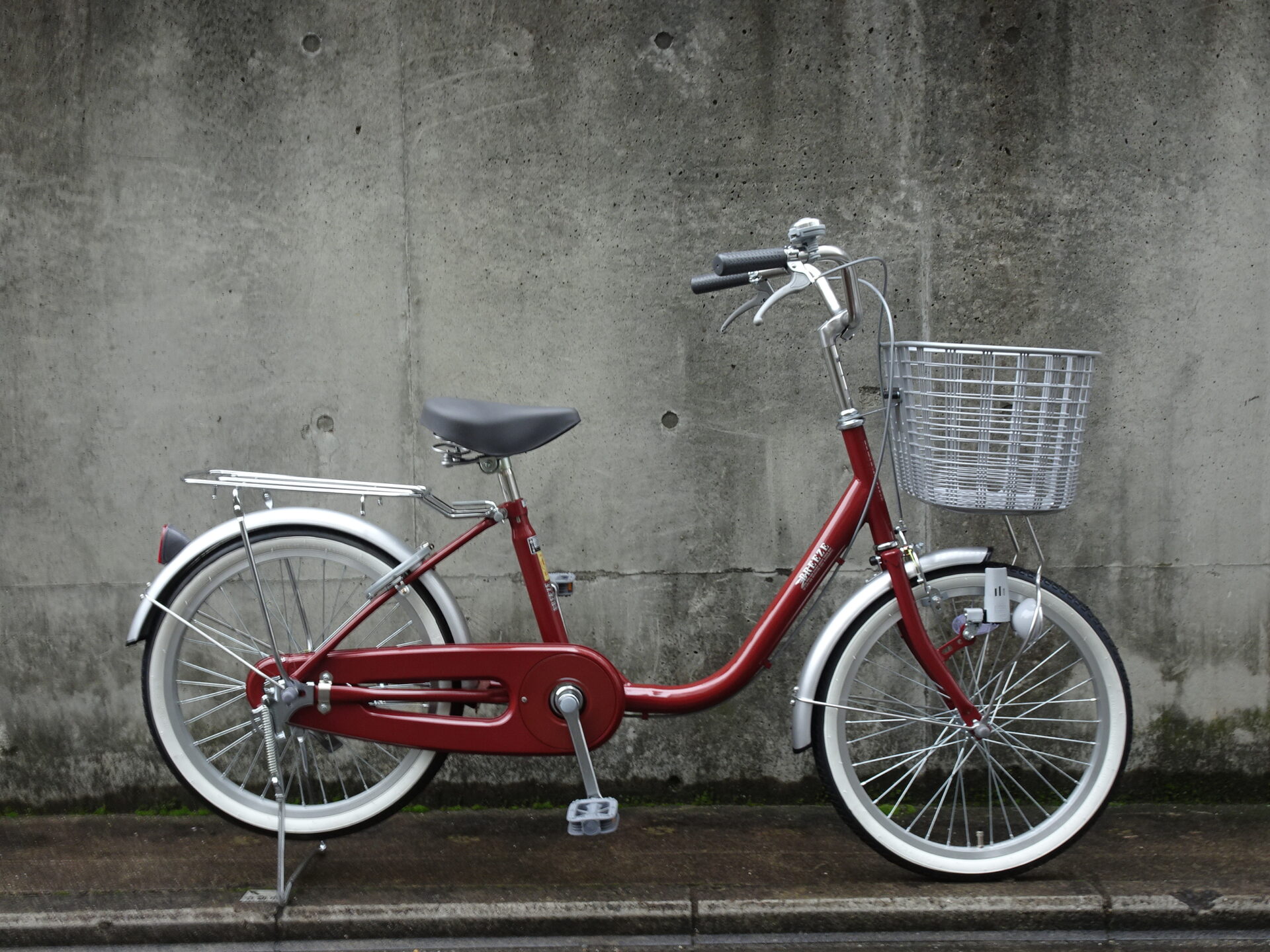 年配の方や小柄な女性にオススメできる小径ファミリー車をご紹介