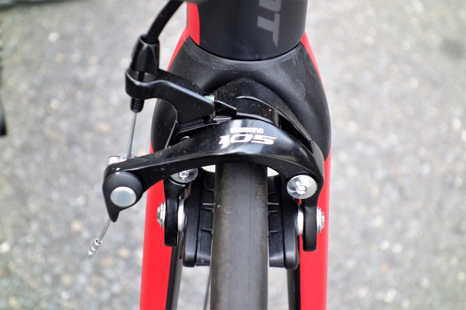 カーボンキラーロードバイクがお買い得に!?～2016年モデル GIANT