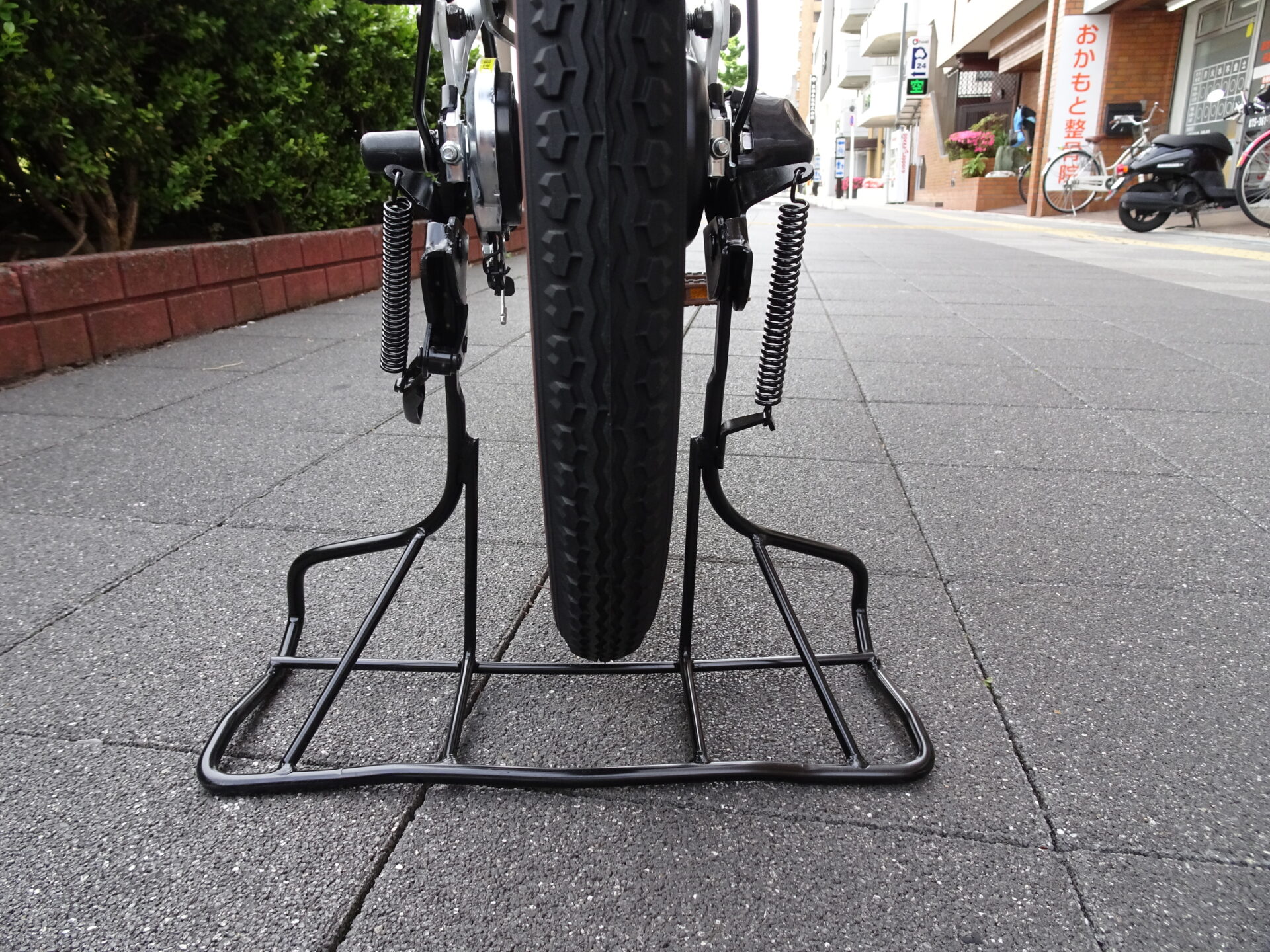 自転車 スタンド ロック