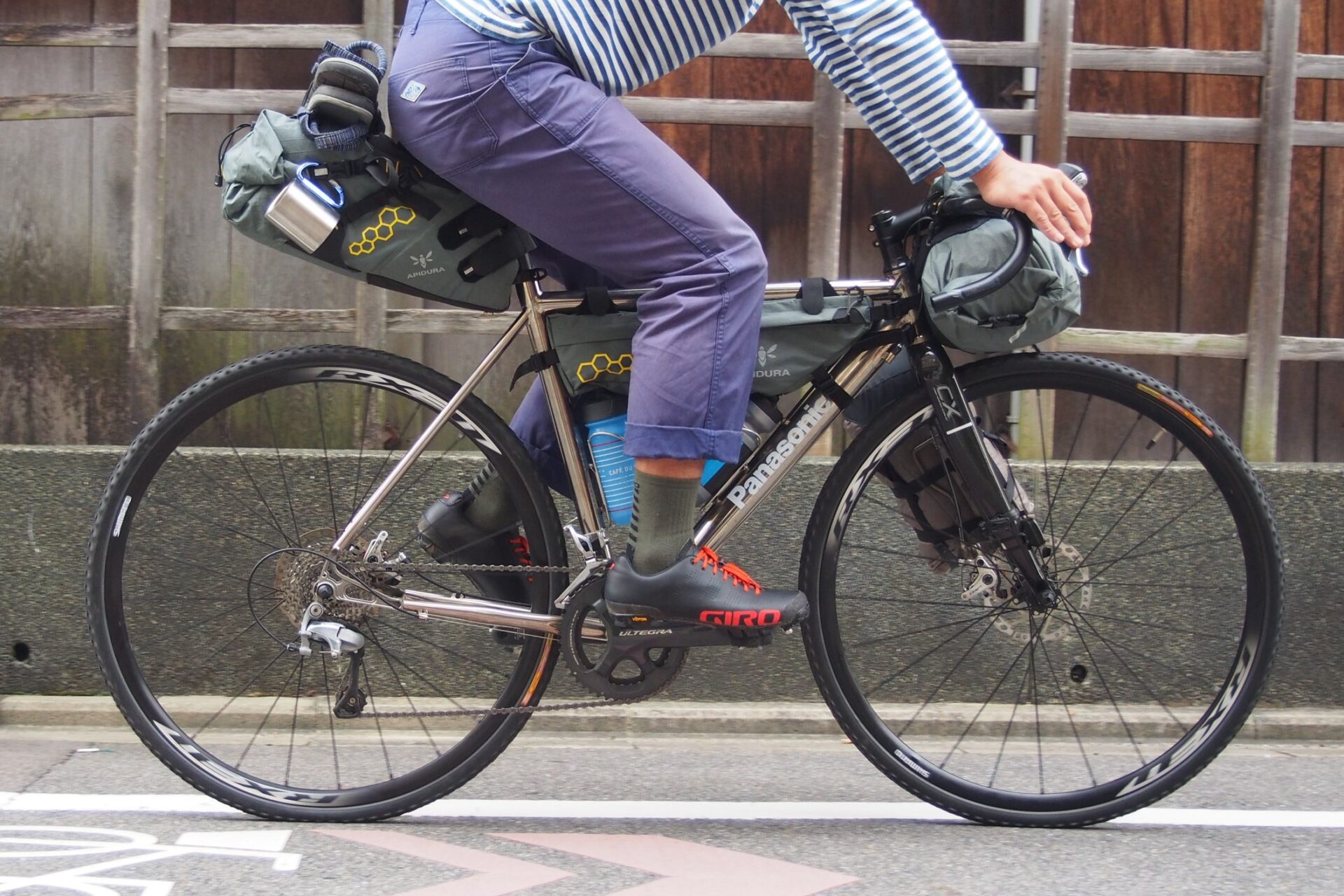 パナチタン シクロクロス Fcxt09 Apidura でバイクパッキング キャンプツーリング 京都の中古自転車 新車販売 サイクルショップ エイリン
