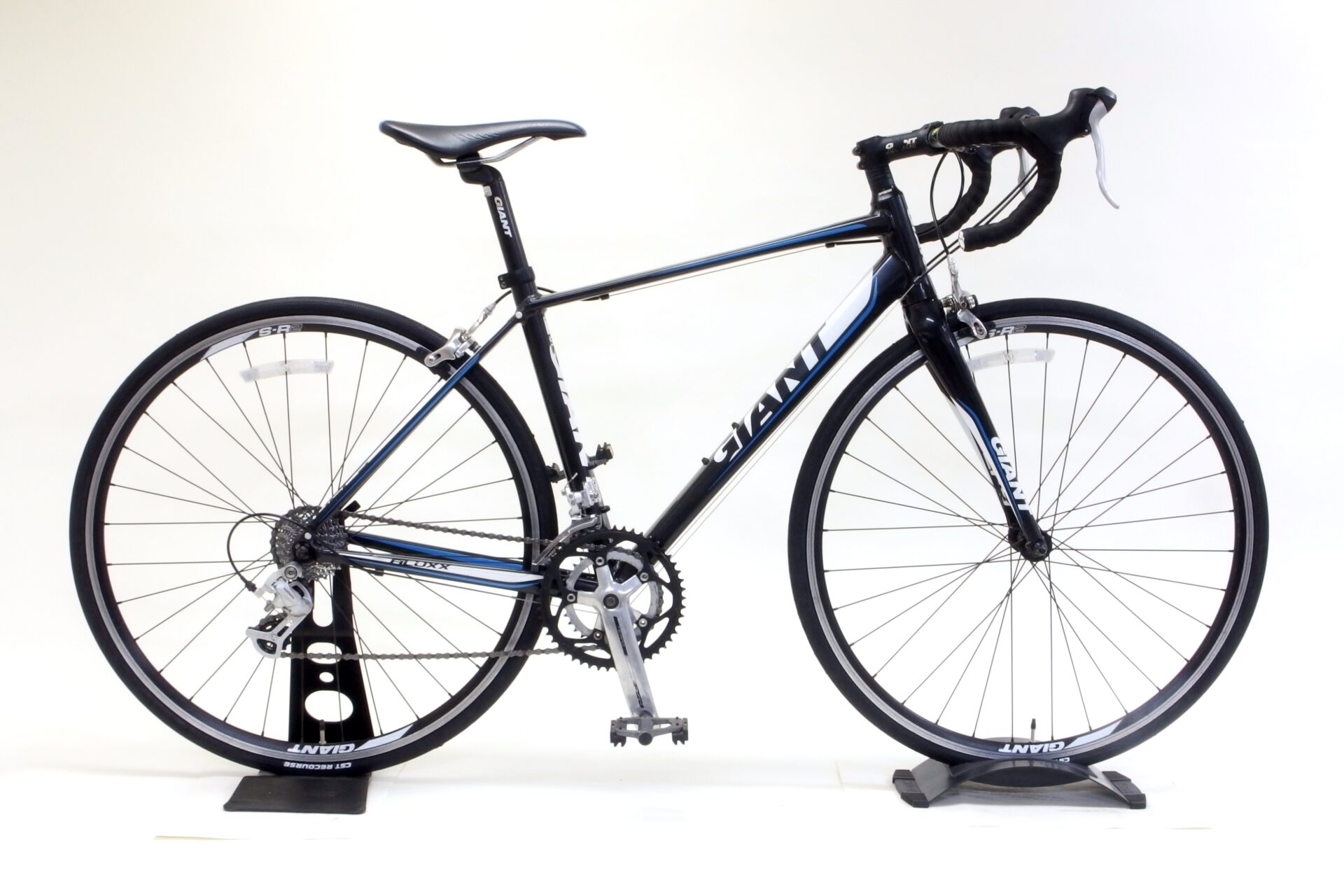 オンライン超高品質 Giant 　DEFY ジャイアント　ロードバイク 3　 自転車本体