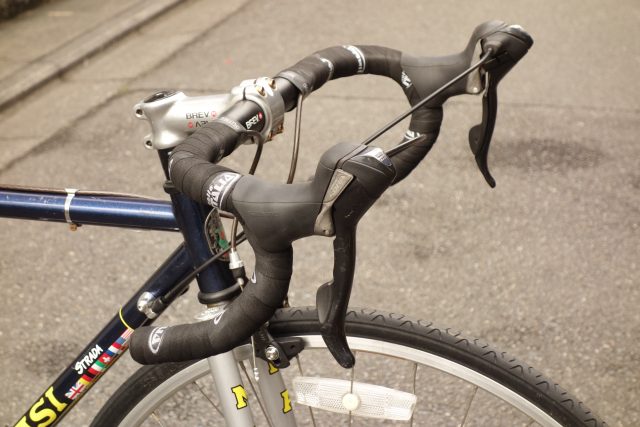 イタリアンブランドのクロモリロードが中古車で入荷しました