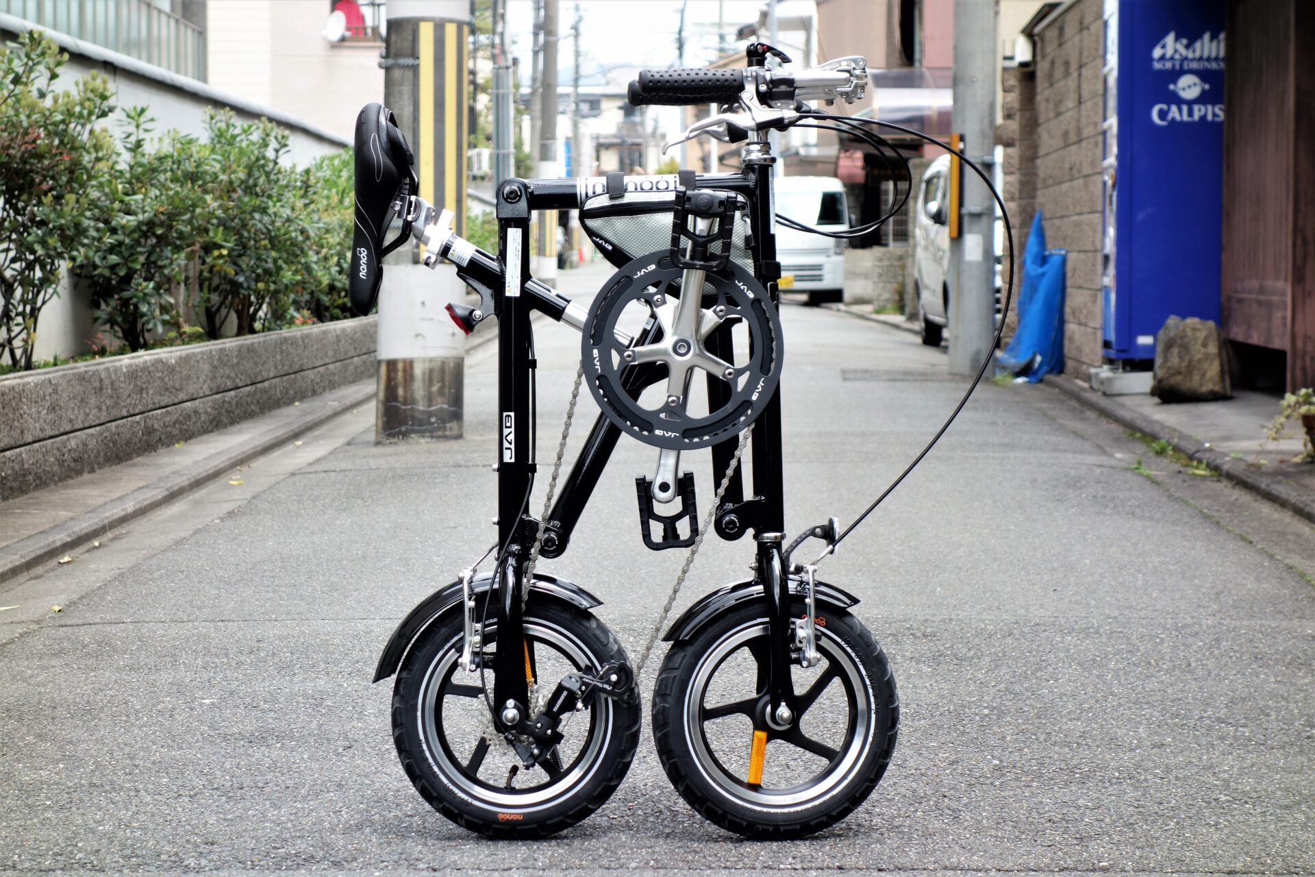 簡単に折りたためるフォルディングバイクが中古で入りました。 ～nanoo FD-1207～ | 京都の中古自転車・新車販売 サイクルショップ エイリン
