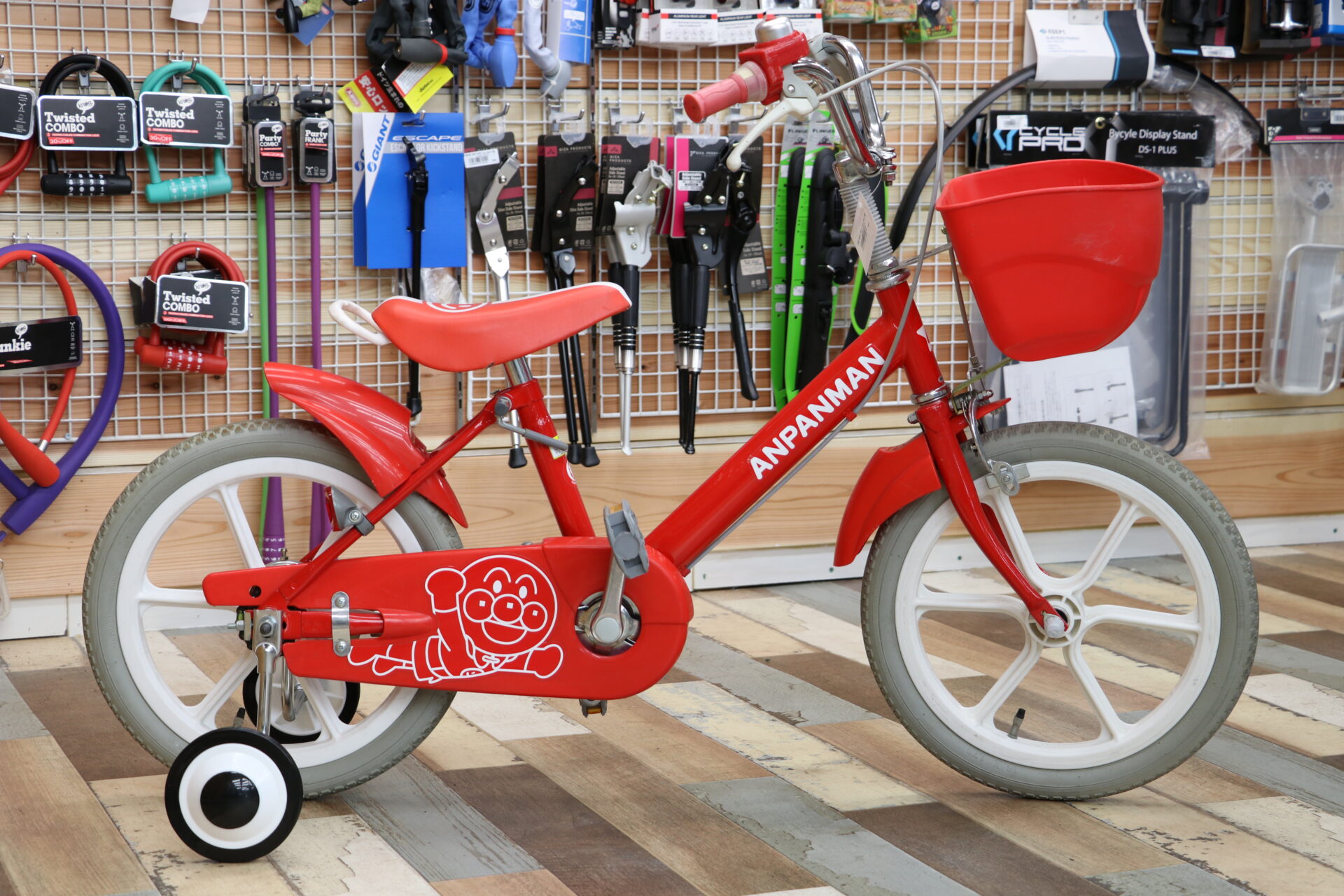 男の子にも女の子にもオススメな中古自転車キッズバイクのご紹介！ | 京都の中古自転車・新車販売 サイクルショップ エイリン