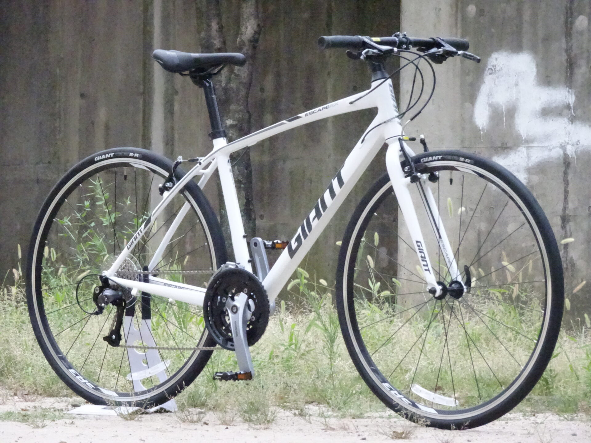 GIANT ジャイアント エスケープ RX3 Mサイズ クロスバイク 自転車