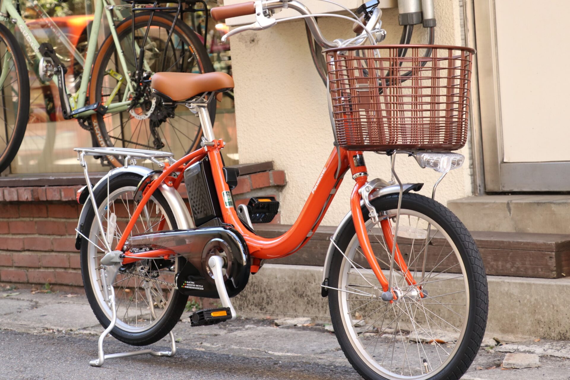 取り扱いも簡単！軽量電動アシスト自転車「Panasonic ビビ・LS（BE-ELLS032）」 | 京都の中古自転車・新車販売 サイクル