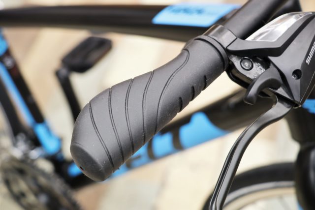 キレイライト 自転車 テールライト ベルザスピード ダボ穴