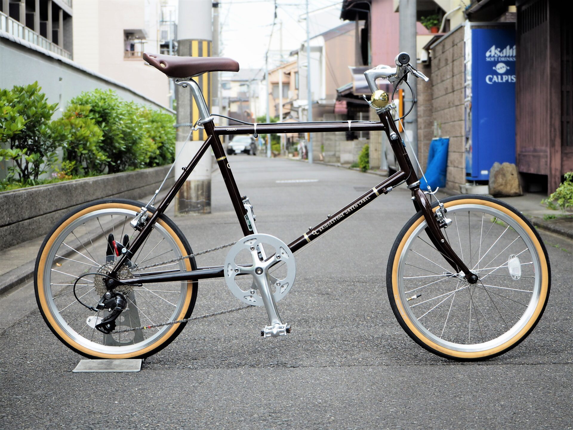 クラシカルな雰囲気がGOOD！！オシャレなミニベロのBridgestone CHERO ...