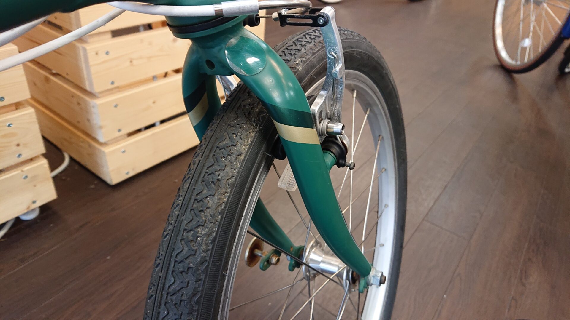 中古ミニベロ】人気の折りたたみ自転車 DAHON Boardwalk D7 中古ミニベロ】人気の折りたたみ自転車 DAHON Boardwalk D7