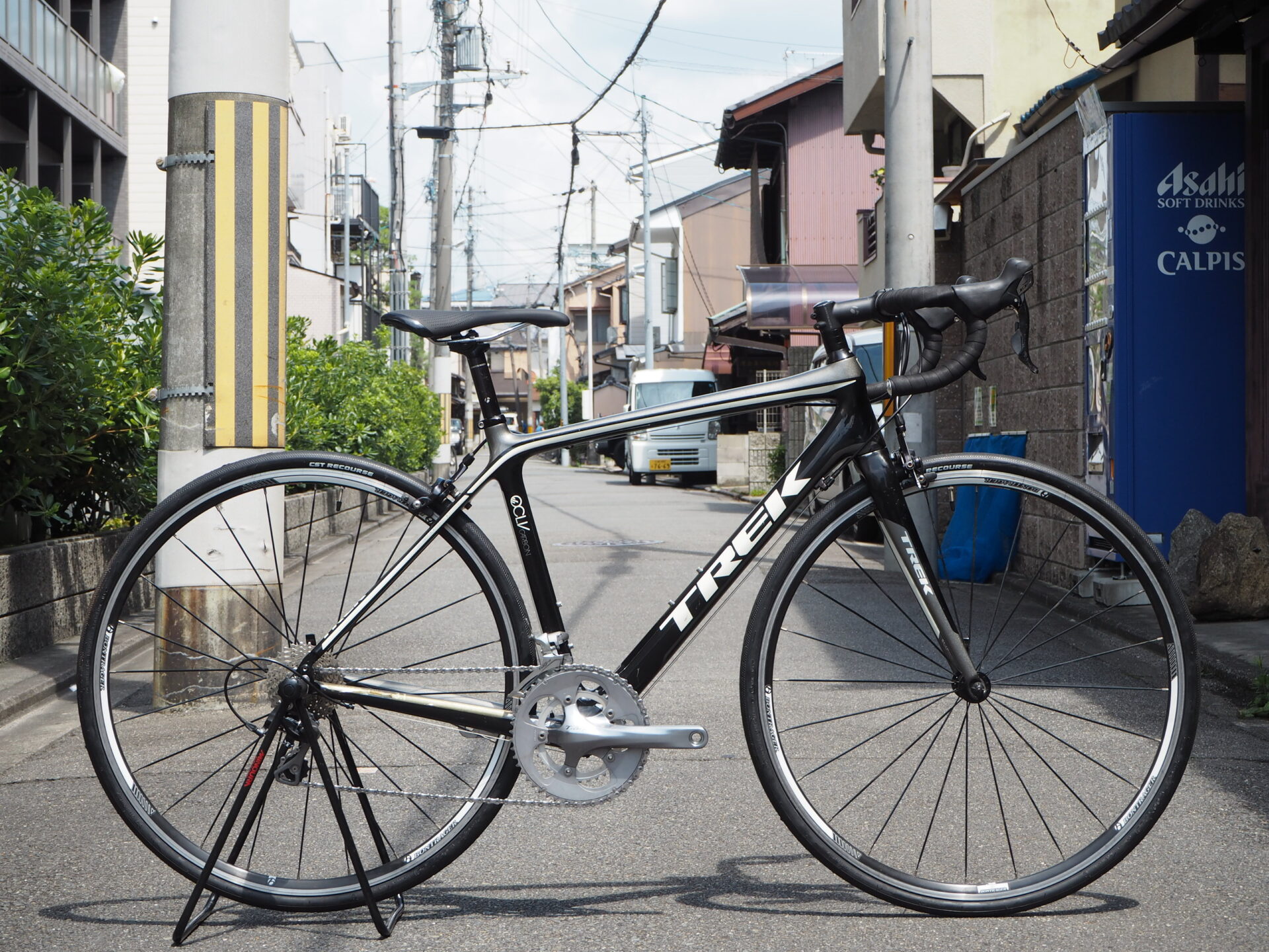 Trekのエントリーカーボンロード 中古 Madone3 1 14年モデル が入荷しました 京都の中古自転車 新車販売 サイクルショップ エイリン