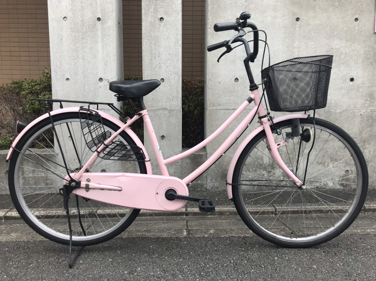 ピンク自転車