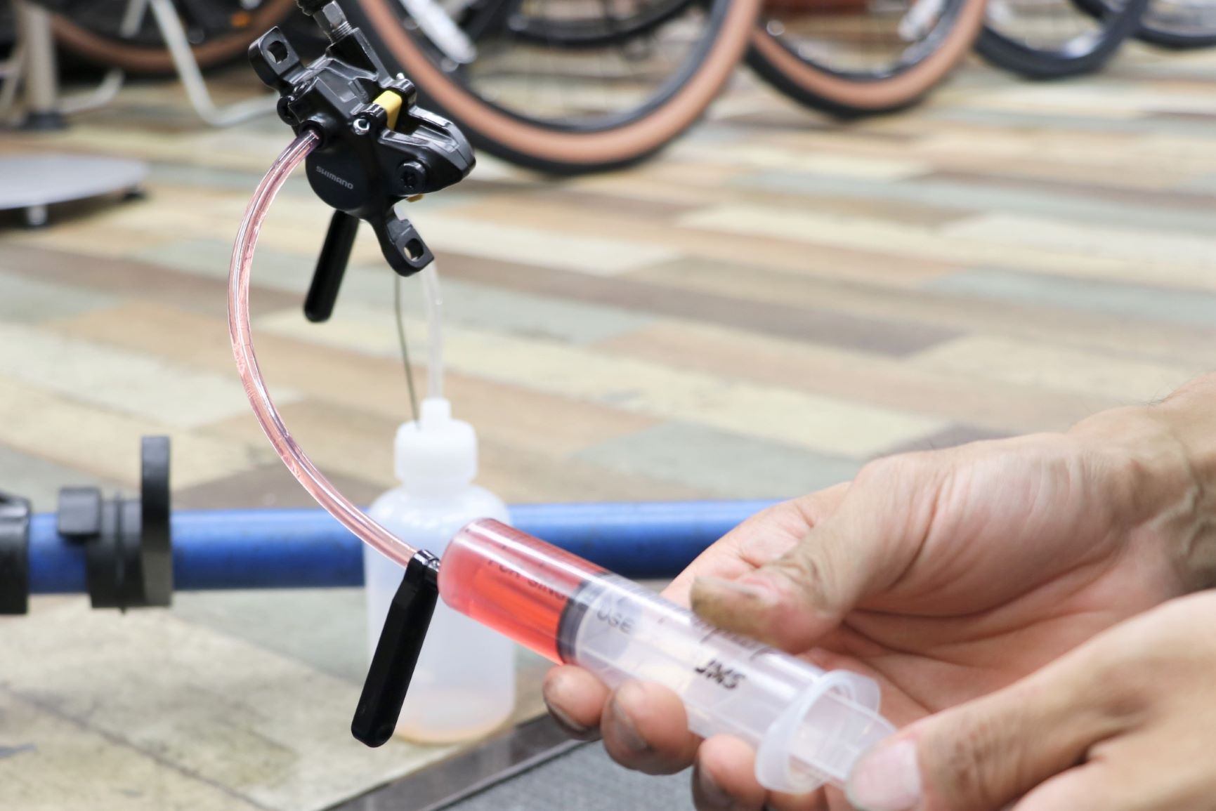 自転車 油圧 ブレーキ ホース 交換