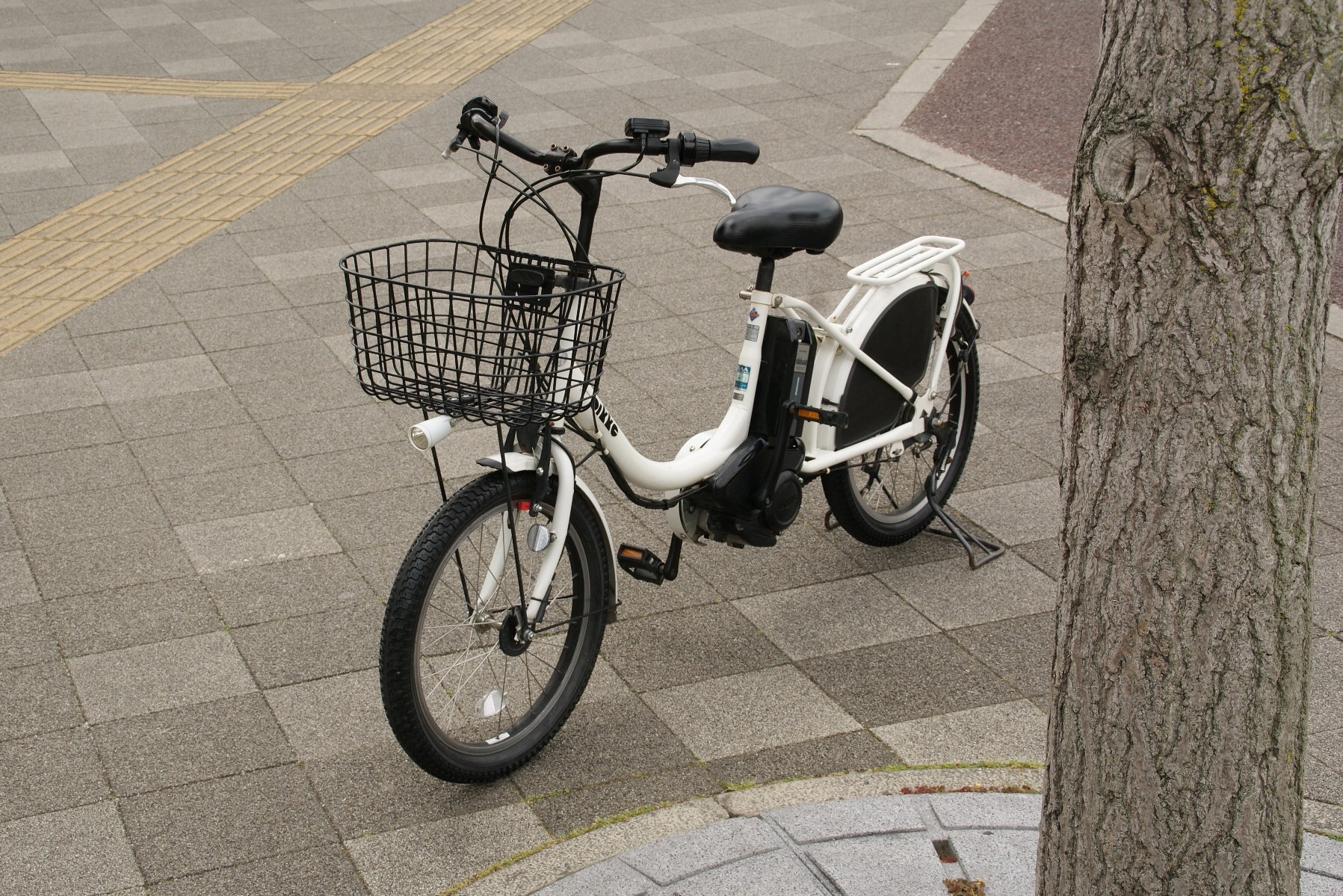 お買い得！子供乗せ対応中古電動アシスト自転車】Bridgestone bikke e