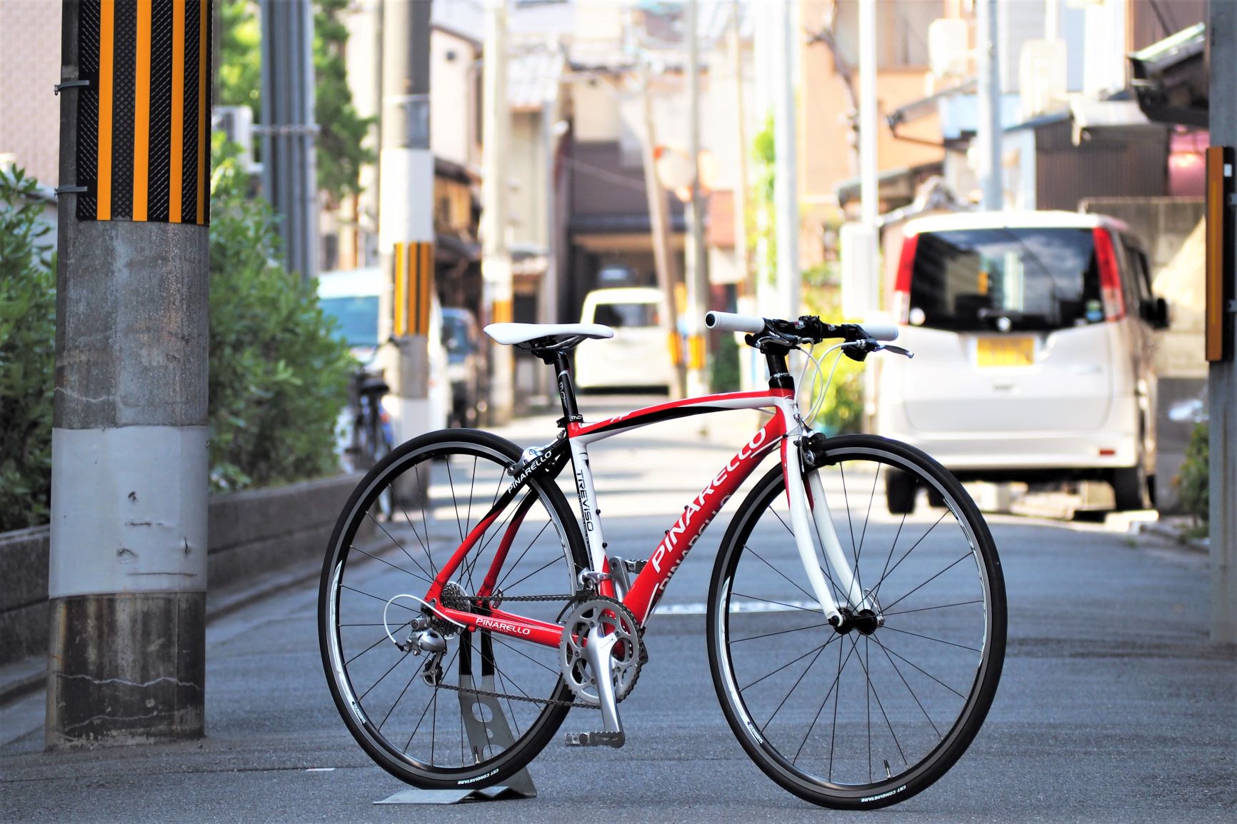 専用PINARELLO/TREVISO（ピナレロ／トレヴィゾ） クロスバイク-