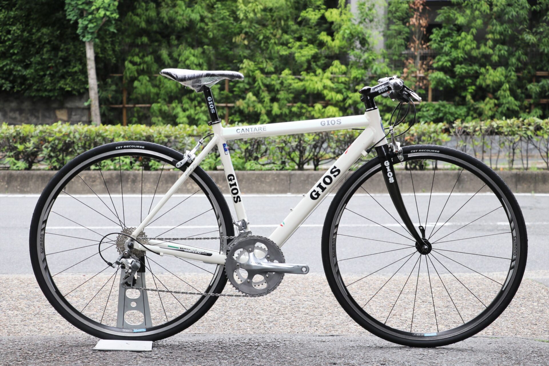 USED】GIOS / CANTARE ―クロスバイクみたいに使えるロード！ レアなTIAGRAカスタム済みのフラットバーロードが入荷！ | 京都の中古自転車・新車販売  サイクルショップ エイリン