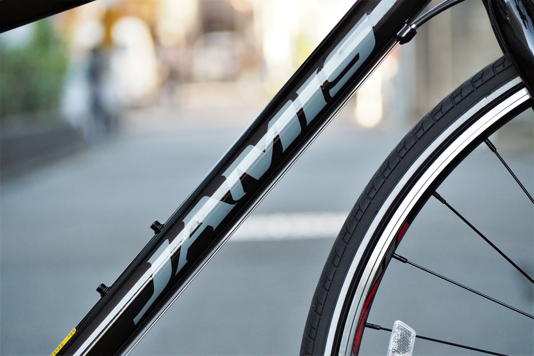 未使用アウトレットクロスバイク エントリーモデルながらキビキビとした走りが特徴的なjamis Alleglo Sportが入荷 京都の中古自転車 新車販売 サイクルショップ エイリン