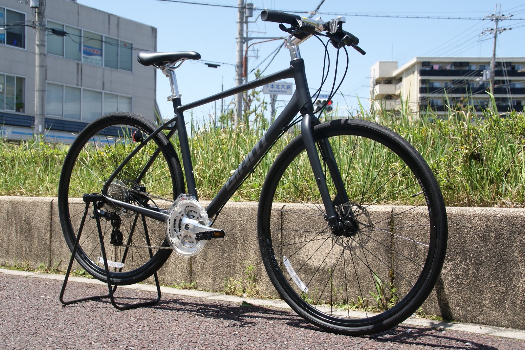 GIANT 21ESCAPE R DISC Mサイズ 2021年モデル　グレー