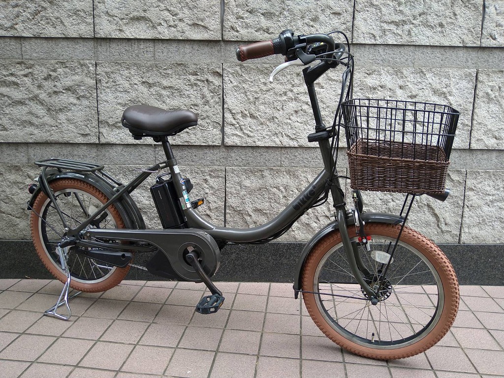 中古自転車情報！】ついに来ちゃいましたね。来たからには可愛く 