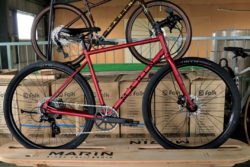 MARIN BIKES NICASIO SE.2023（マリン/ニカシオSE）ブラックエディション-レッド