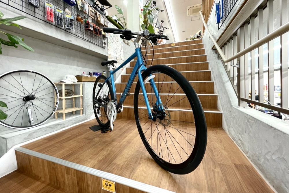 激レア！　新品部品多数！GIANT ＳＴＰ　ブルー 　8段 激レア！ 新品部品多数！GIANT STP ブルー 8段 【公式通販】